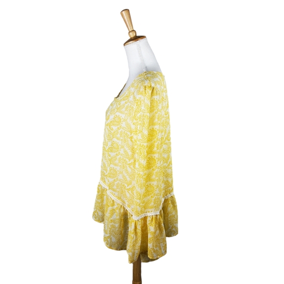 Stitch & Lace Paisley Chiffon Peplum Bell Sleeve Blouse Yellow Size Large - Picture 2 of 7